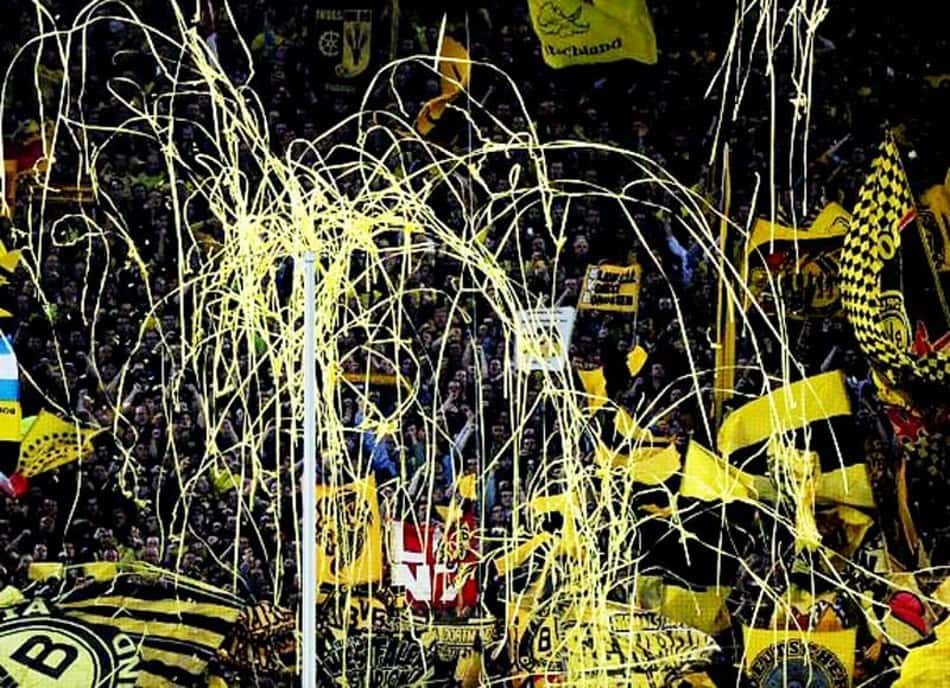 Torcida do Borussia Dortmund vai homenagear os '96 de Hillsborough'