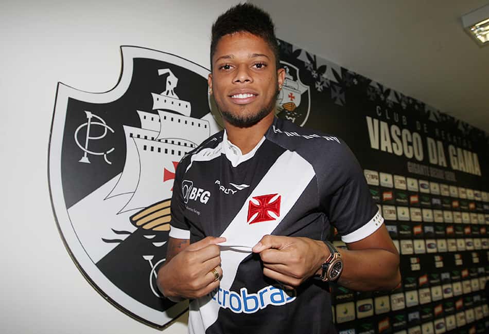 Atacante André é apresentado no Vasco (Foto: Paulo Sérgio/LANCE!Press)