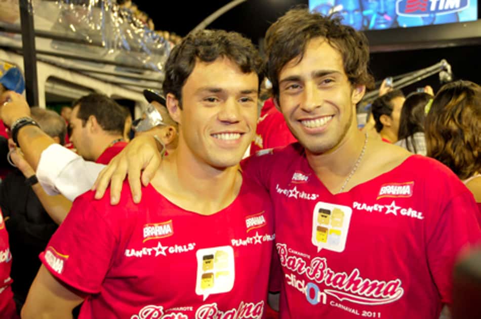 Sérvia derrota Índia e se aproxima das quartas na Copa Davis