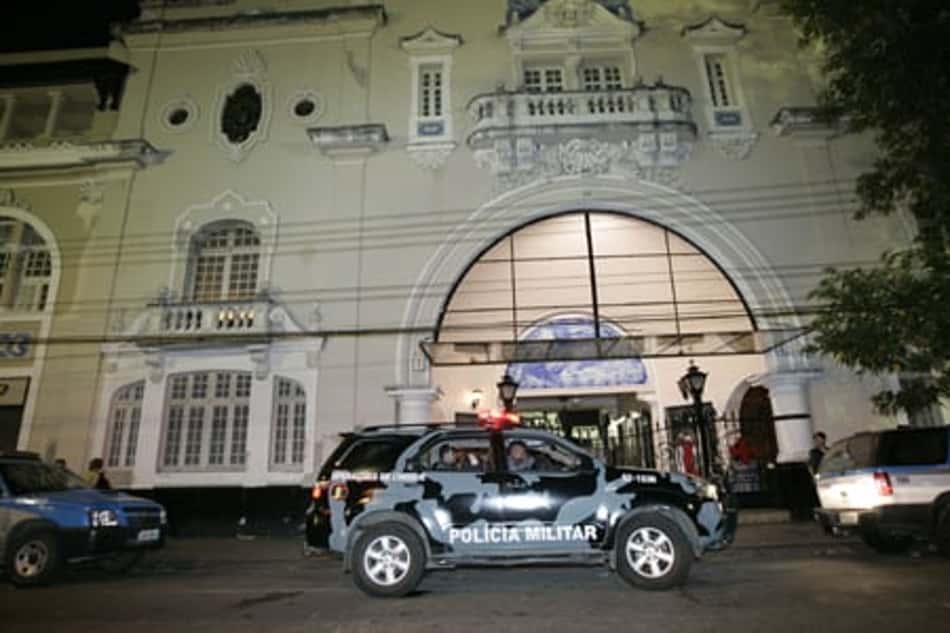Segurança reforçada em São Januário - (Foto: Paulo Sergio)