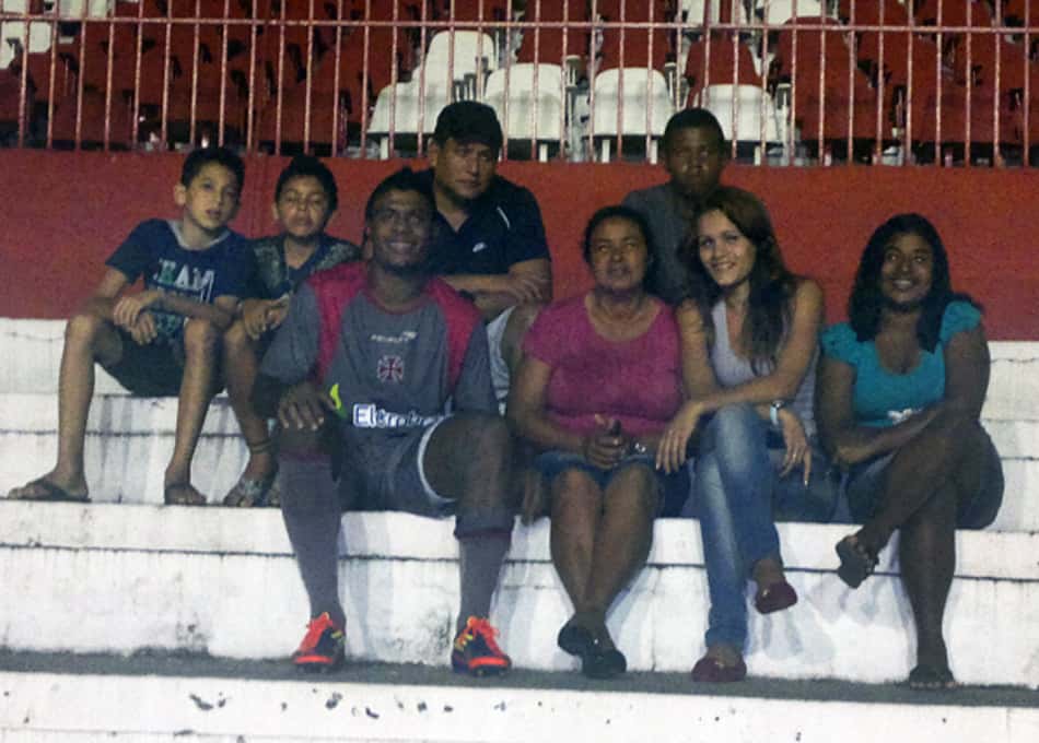 No Comercial-SP, Catanoce segue e terá reforços