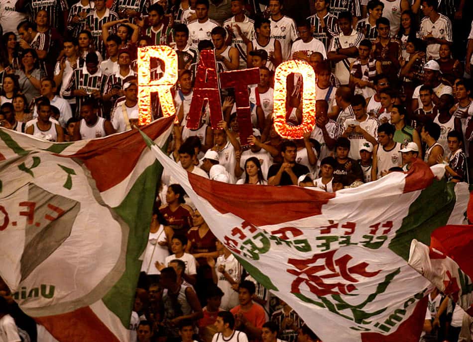 Há 48 rodadas no G4, Vasco de Prass quer aproveitar tropeços de rivais