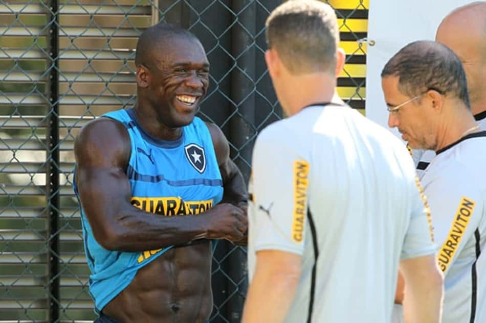 Seedorf - Botafogo (Foto: Satiro Sodre/AGIF)