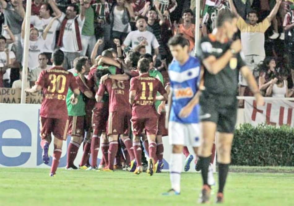Atlético-GO e Figueirense empatam no Serra Dourada