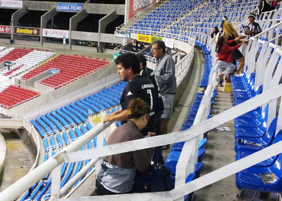 Juninho comemora vitória com a família em Recife