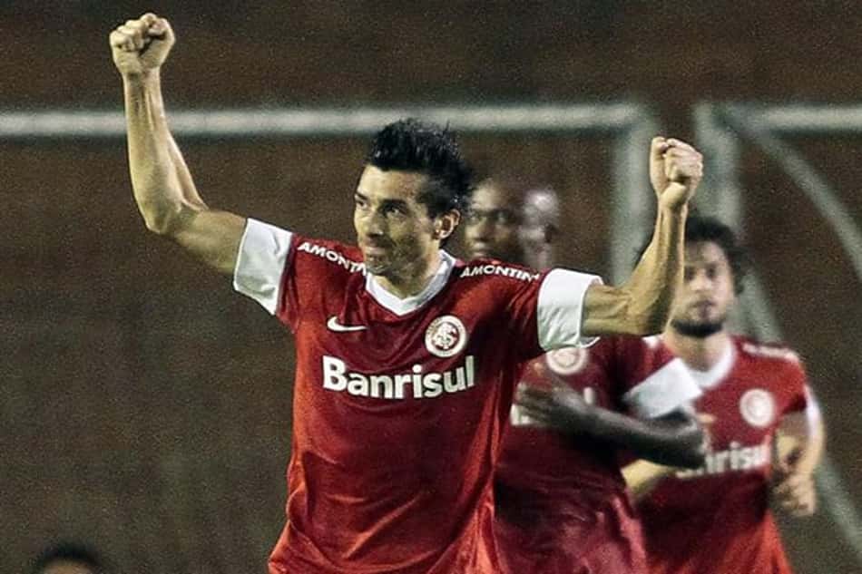 Kalil revela que desistiu de Adriano após Búzios