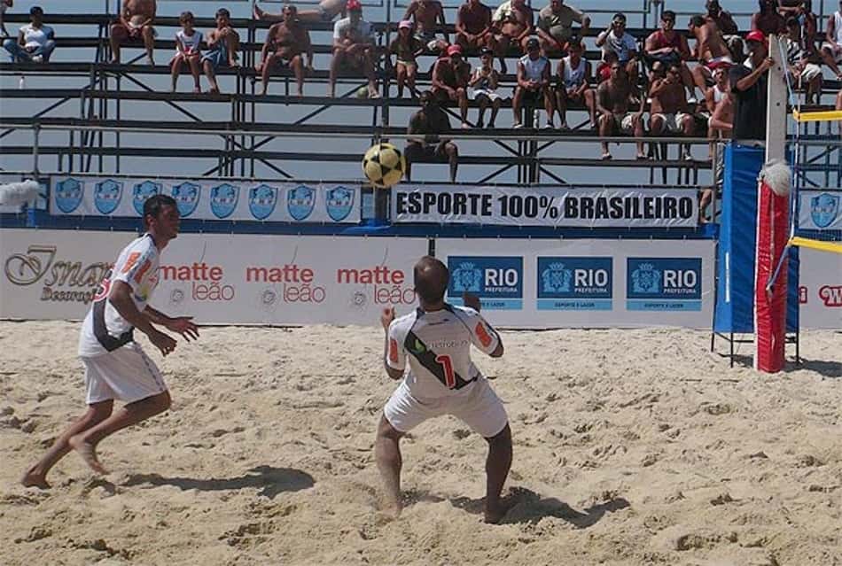 BMG não deve renovar patrocínio de camisa com o São Paulo