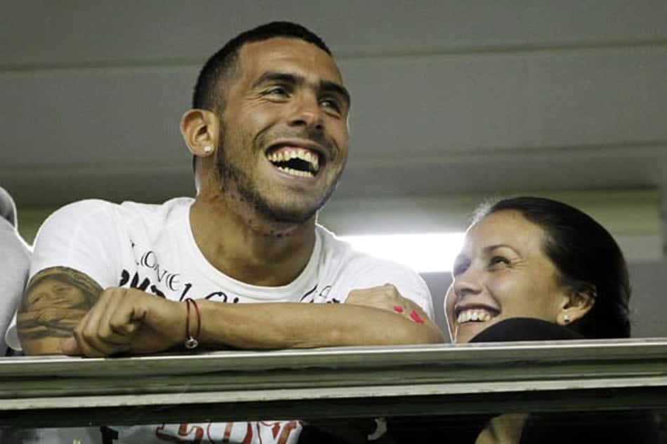 Tevez acompanha Boca x Flu em La Bombonera