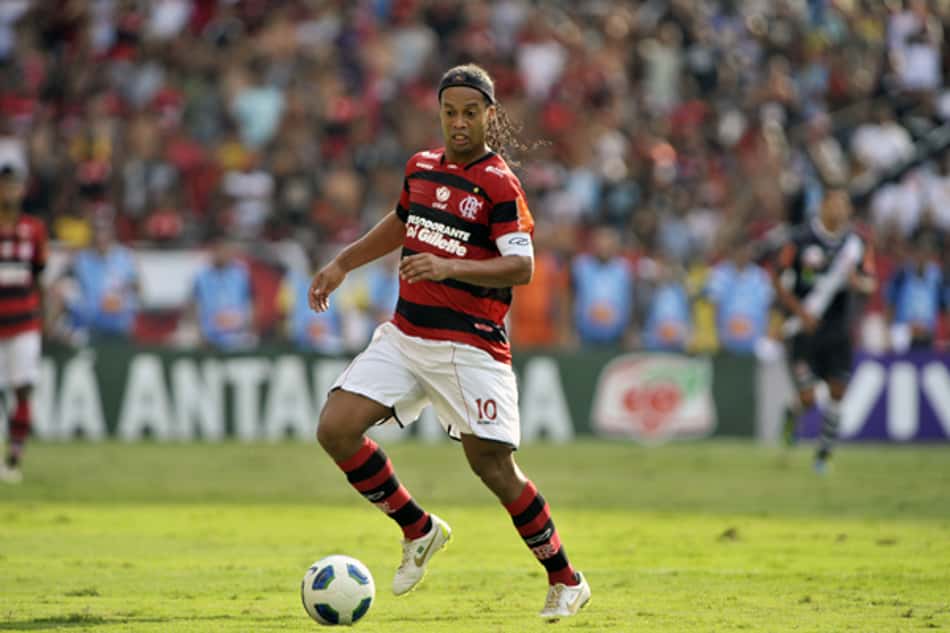 Fla acaba com esperança do Vasco e vai à Libertadores
