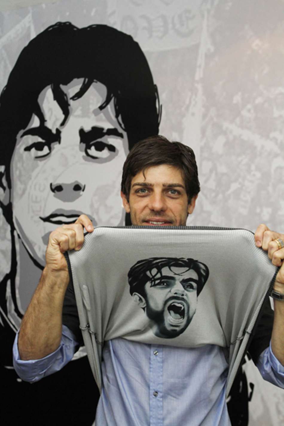 'Vim para ajudar, participar de um time vencedor'