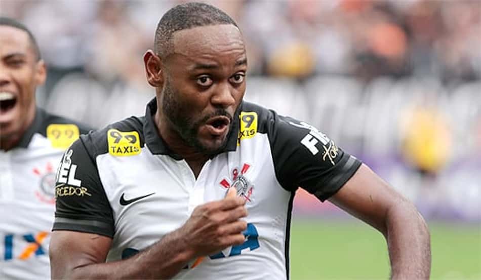 Com oferta do Monaco, Vagner Love é mais um próximo de deixar o Timão