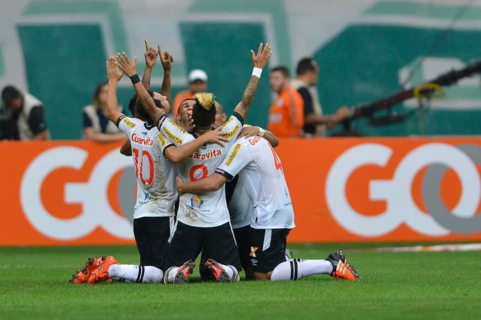 Seis times estão entre o céu e o inferno na reta final do Brasileiro
