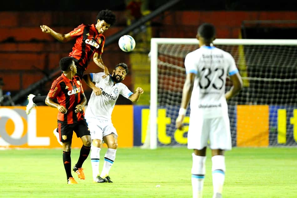 Treinador do Sport diz que esperava público maior na Ilha do Retiro