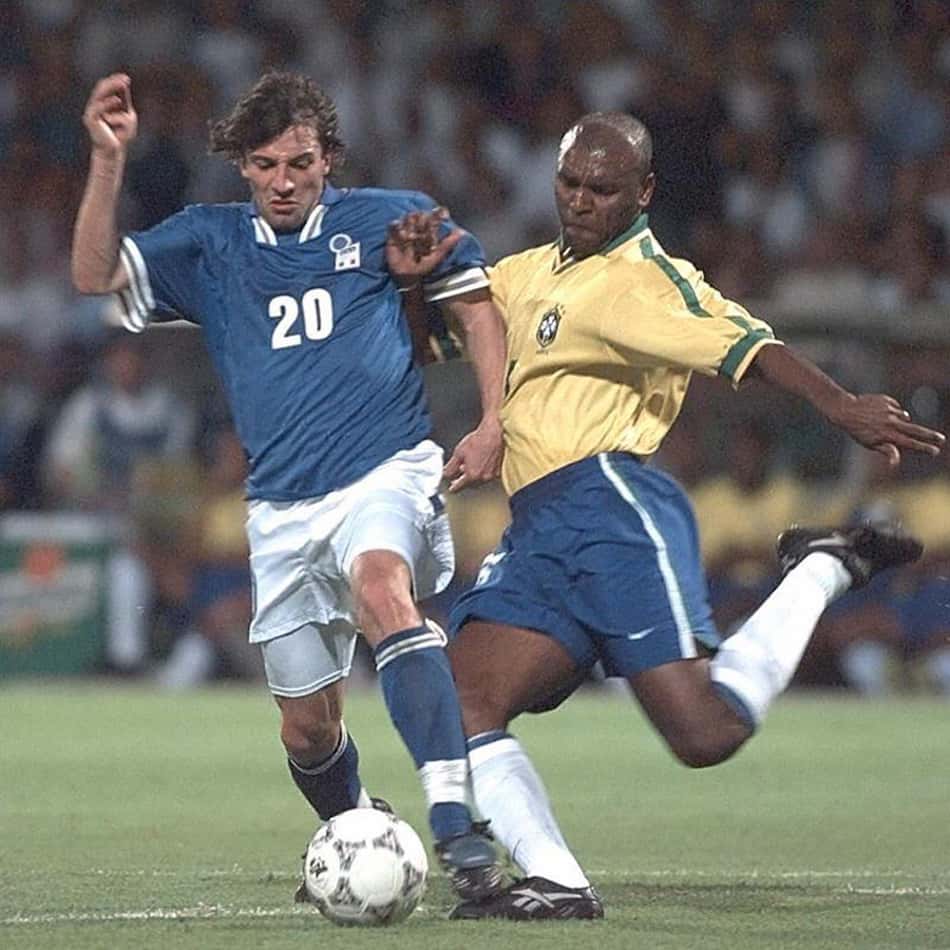 FOTOS: Del Piero completa 41 anos; veja a carreira do ídolo italiano