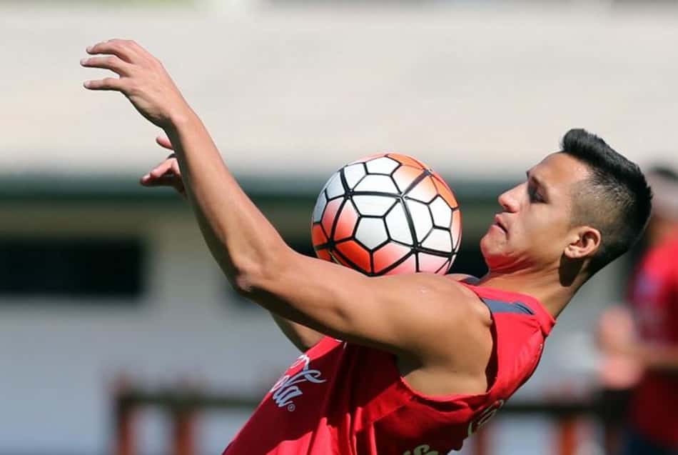 Alexis Sánchez pode desfalcar Chile na estreia da Copa das Confederações