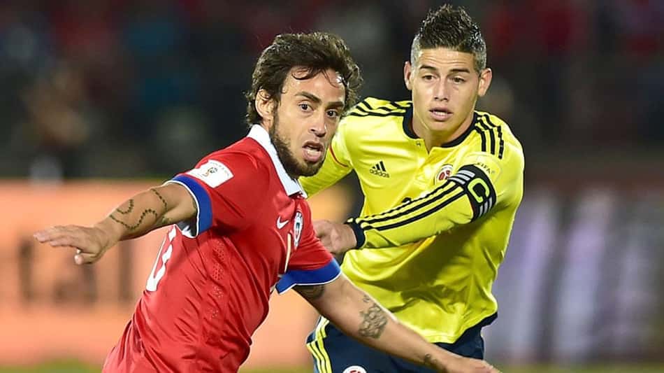 Valdivia dispara contra técnico do Chile: 'Fiquei surpreso por estar fora da lista de 40 jogadores'