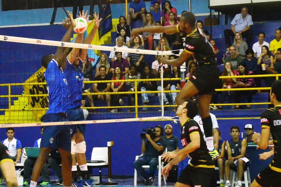 Aracaju jogador do Sesi-SP enfrenta, nesta sexta-feira, o Minas pela Superliga Masculina de vôlei (Foto: Tião Martins/PMSJC)