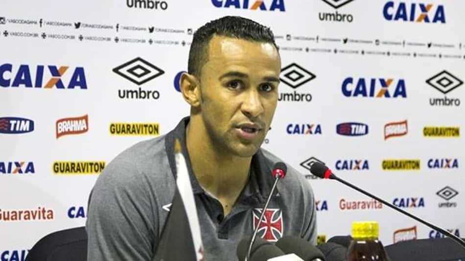 Serginho deixa favoritismo para o Corinthians e garante time focado