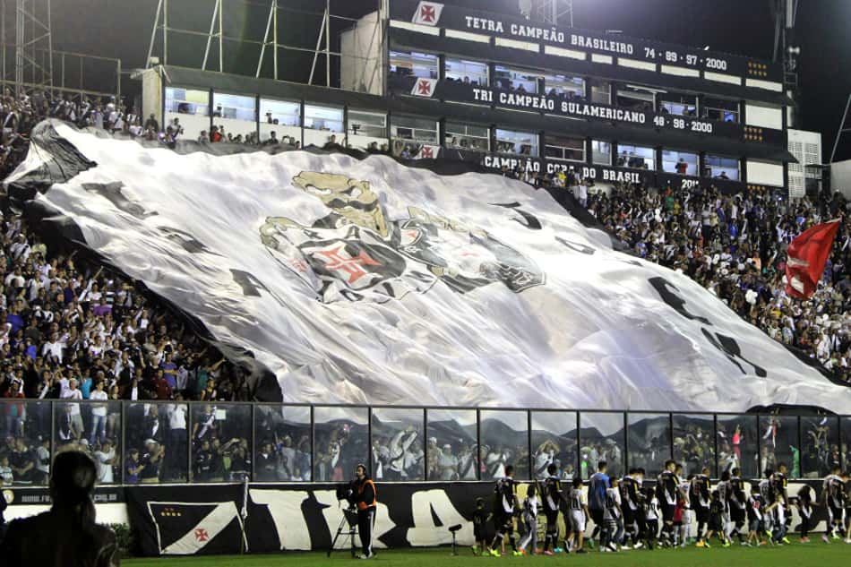 Vai lotar! Restam apenas setores social e visitante para Vasco x Bahia