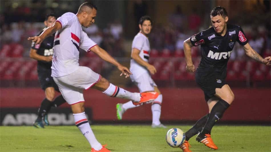 Sem Ceni, Milton Cruz relaciona 22 para Majestoso em Itaquera