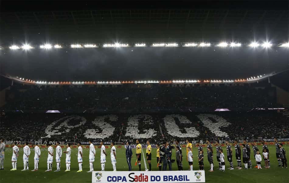 Rendas de Palmeiras e Corinthians no Brasileirão-15 superam a da Série B