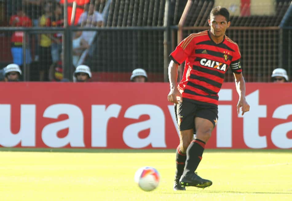 Sport renova contrato com Durval até dezembro de 2016