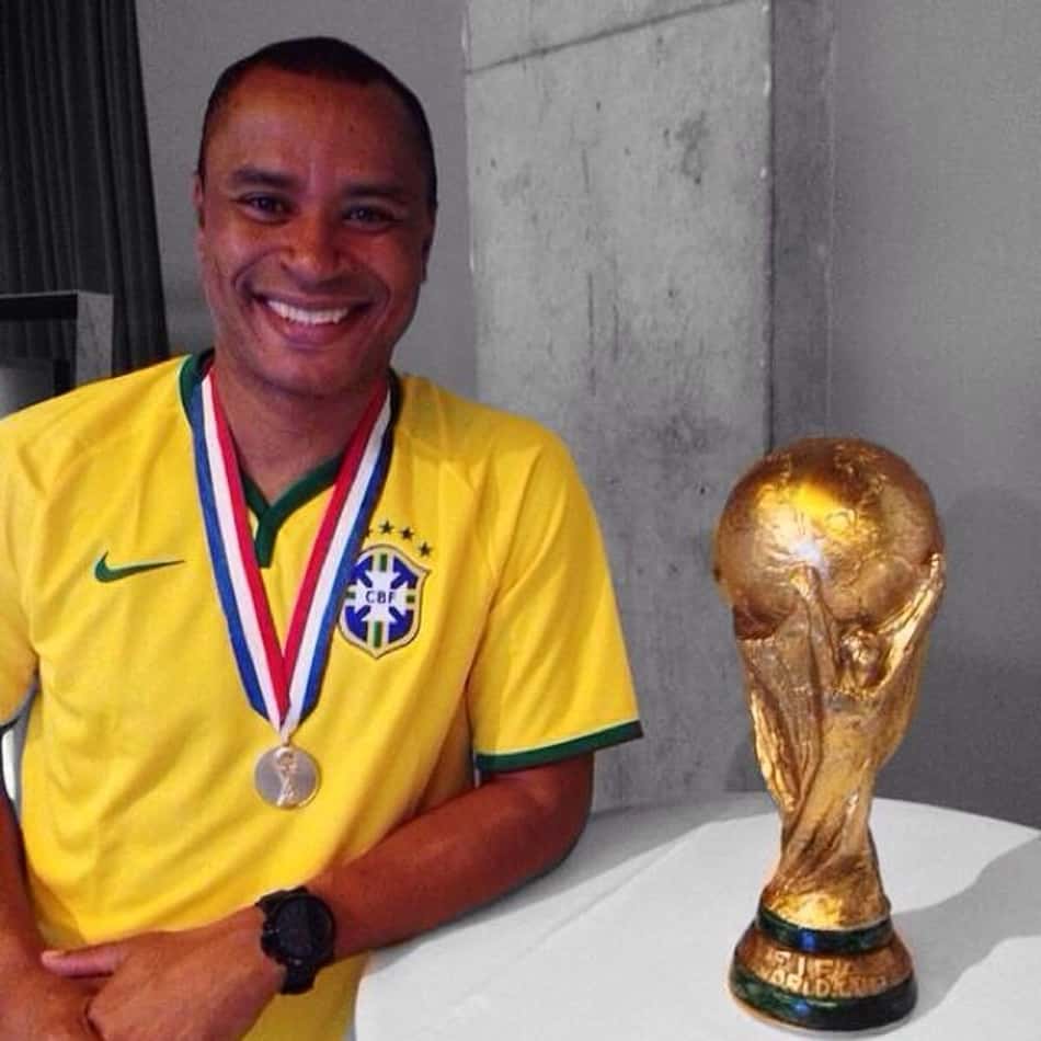 Campeão mundial, Paulo Sérgio escolhe melhores com quem jogou