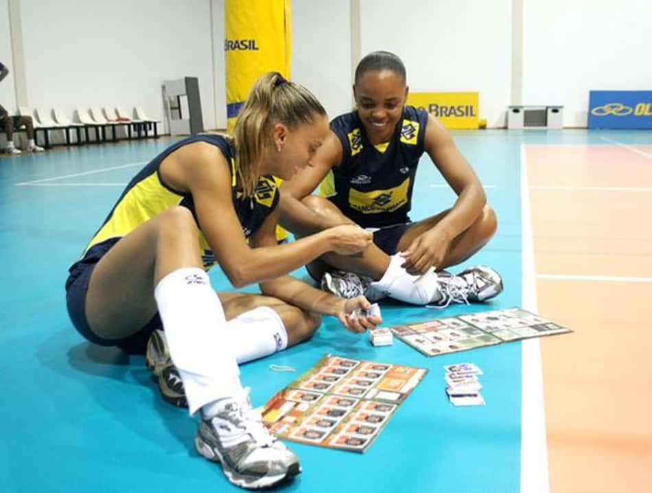Fabi e Sassá se encontram, em lados opostos, nesta terça (01), no Ginásio do Tijuca, pela Superliga (Foto: Alexandre Arruda/CBV)