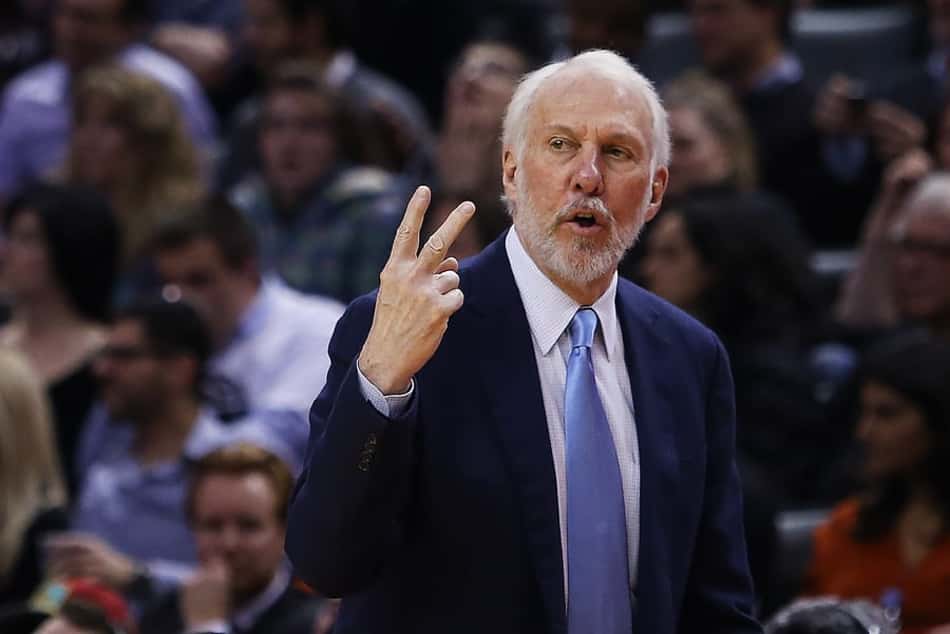 Gregg Popovich ironiza e sugere mudança de regras na NBA: "Circo"