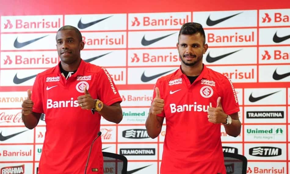 Volantes Fabinho e Fernando Bob são apresentados pelo Internacional