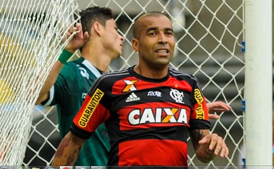 Emerson Sheik mostrou bom futebol na volta à Gávea