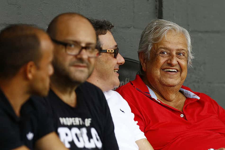 Janeiro -Modesto Roma assume a presidência e tem que lidar com debandada de jogadores por ações na Justiça do Trabalho 