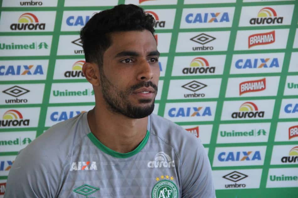 Chegou! Vilson vai ao CT do Timão e fará exames para assinar contrato