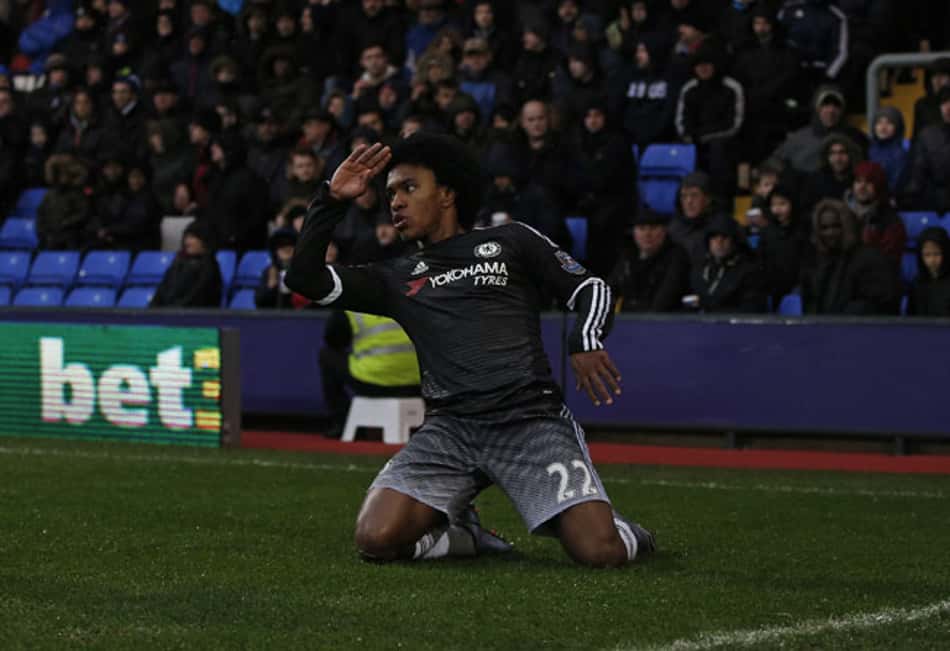 Willian faz homenagem a Drogba após marcar contra o Crystal Palace