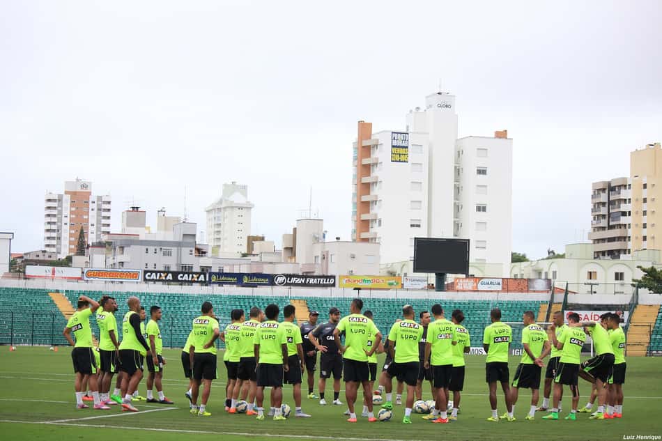 Figueirense inicia trabalhos de pré-temporada nesta quarta
