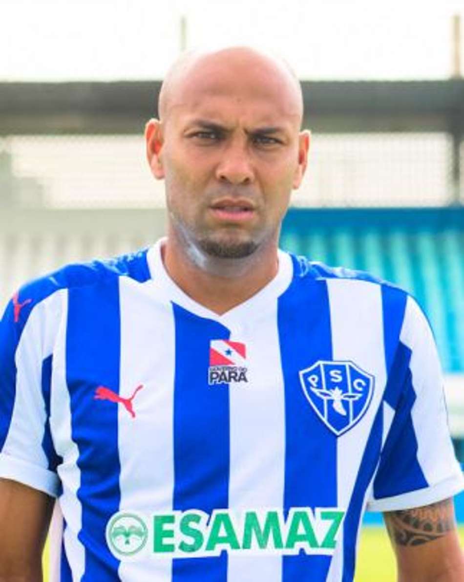 Souza "Caveirão" volta ao Madureira e pode estrear contra o Vasco