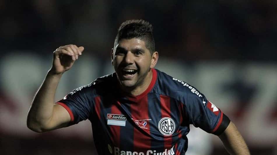 'Pablo Guede me chamou para jogar no Colo-Colo', diz atacante e ídolo do San Lorenzo