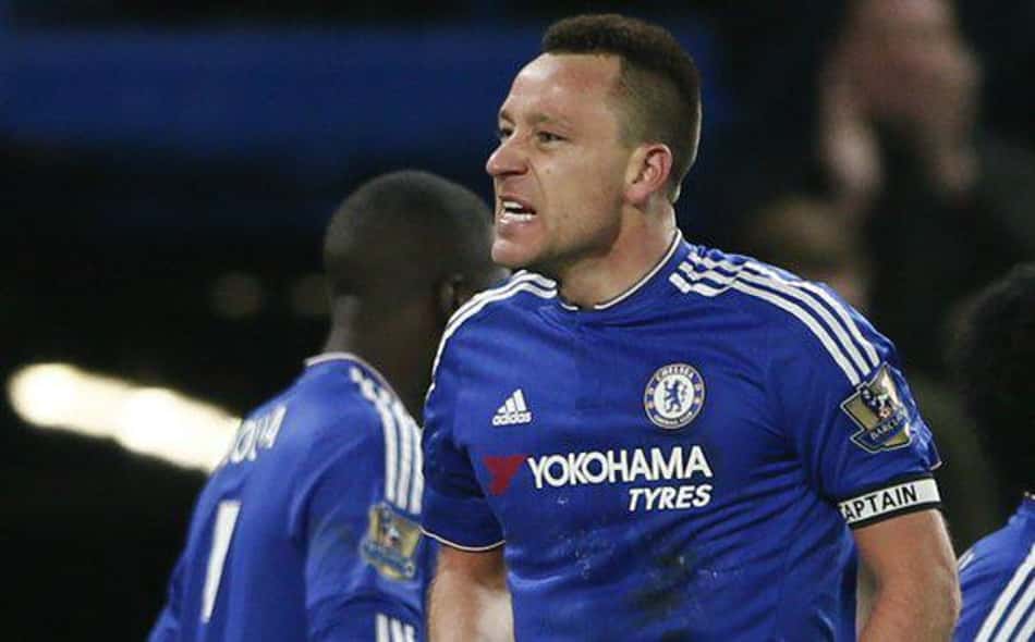 Hiddink diz que Terry será um bom técnico: 'Há um treinador dentro dele'