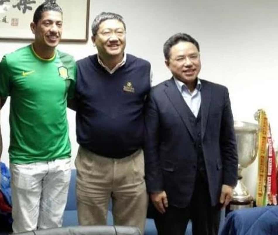 Apresentado por clube chinês, Ralf manda mensagem à torcida do Timão