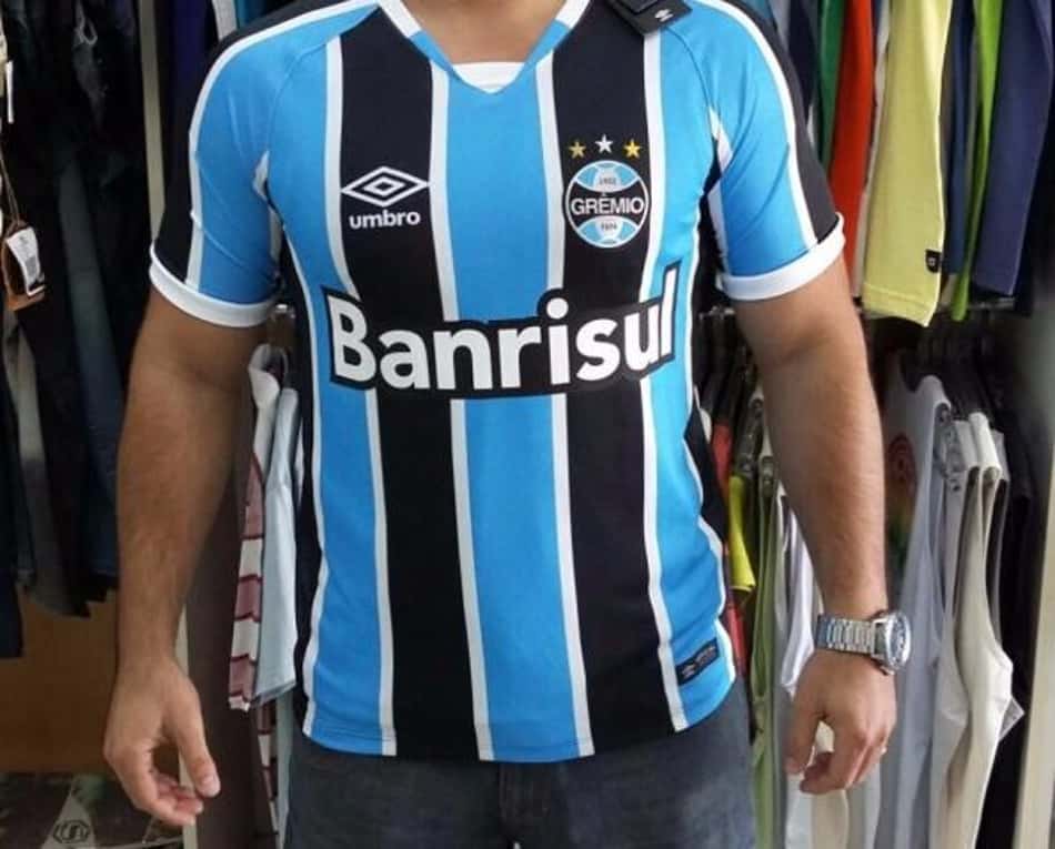 Será? Supostas novas camisas do Grêmio vazam nas redes sociais