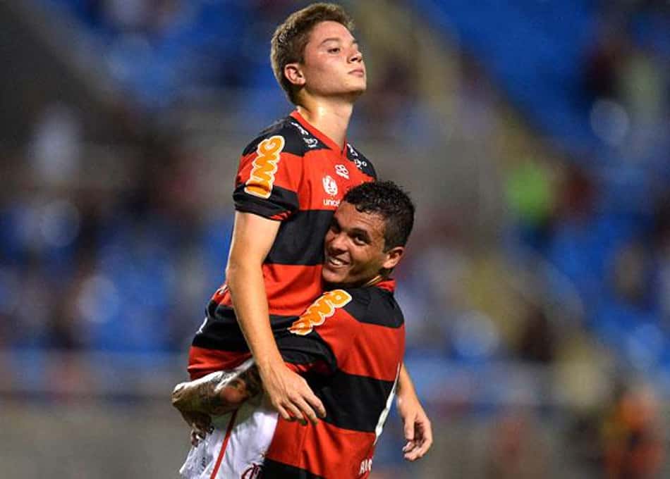 Adryan, sobre ser o 'novo Zico': 'Fiz escolhas erradas. Faria tudo diferente'