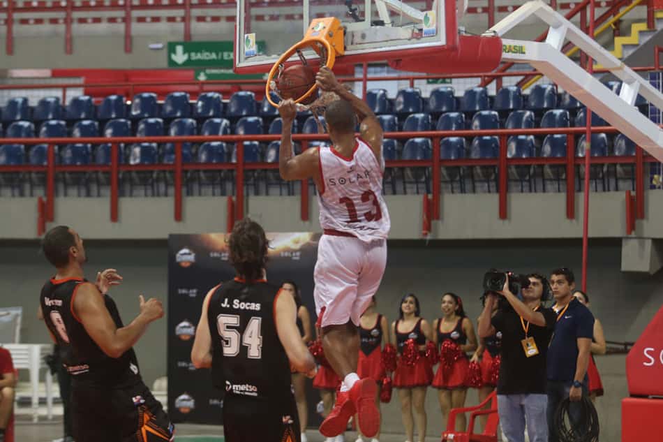 Solar vence Liga Sorocabana e fica cada vez mais próximo do G4 do NBB