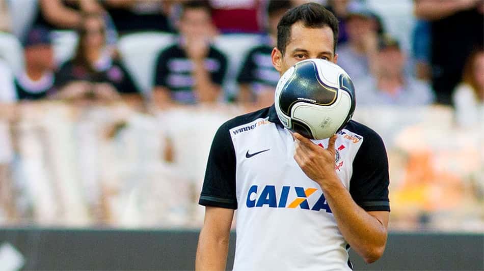 Corinthians inicia conversas para renovar contrato de Rodriguinho