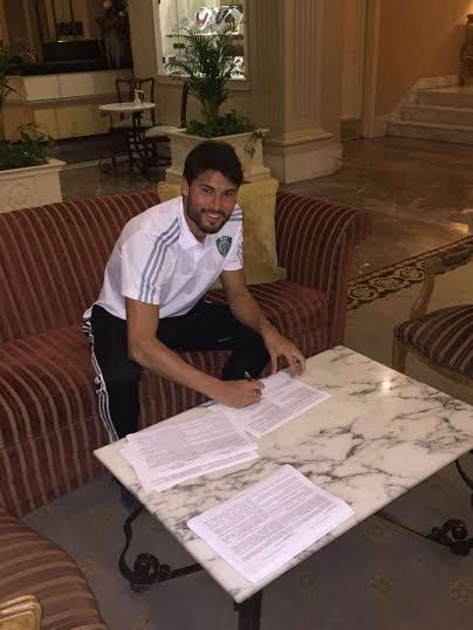 Pedro Ken assina com clube russo e comemora chance de jogar na Europa
