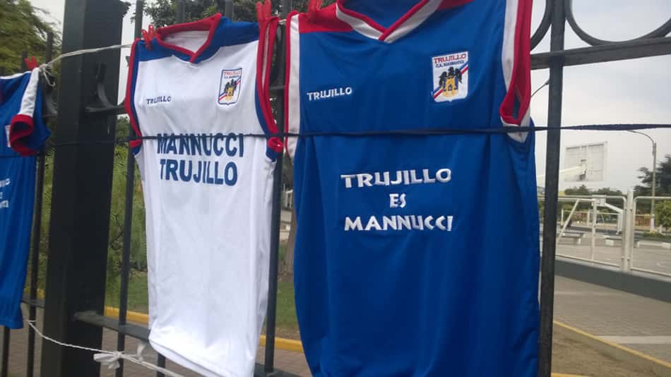 Novato, rico e pouco popular, Cesar Vallejo tenta glória contra o Tricolor