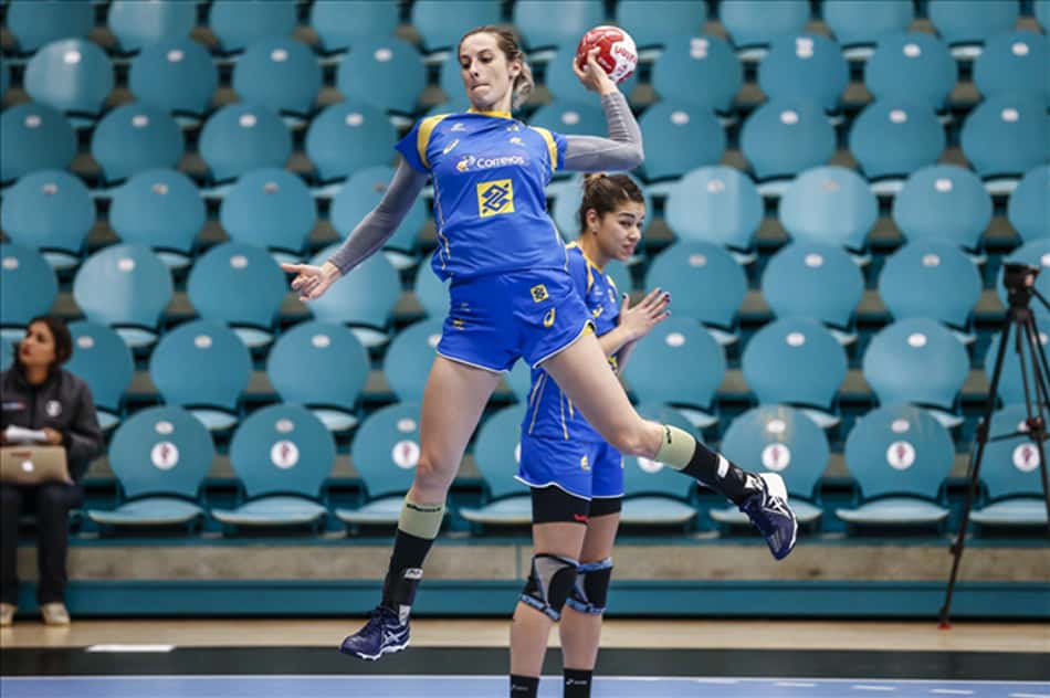 Seleções Brasileiras femininas Júnior e Adulta se reúnem para treinos