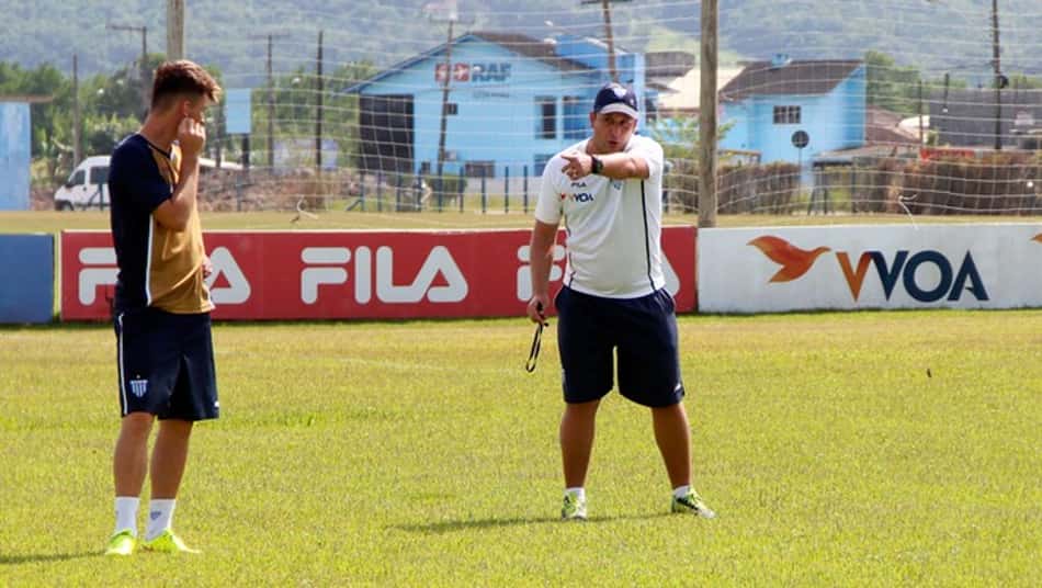 Técnico do Avaí vê Chapecoense como favorita no duelo desta quinta