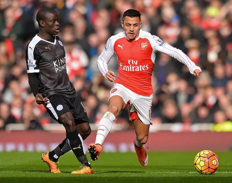 Wenger dá os parabéns ao Leicester: 'Eles têm fome e são eficientes'