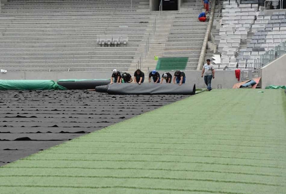 Com volta de Walter, Atlético-PR quer 30 mil em estreia de grama sintética
