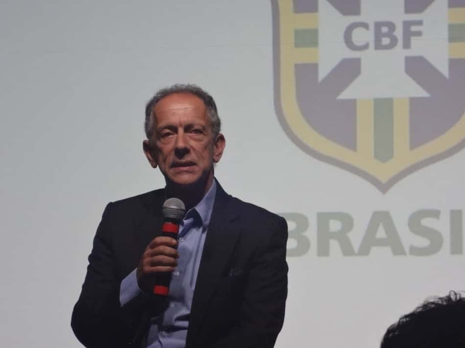 Exigência de CND no Brasileiro é assunto entre ministro e secretário-geral da CBF
